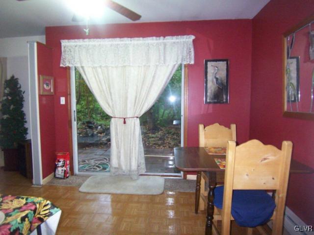 679 Briarstone Road Bethlehem, PA 18017 - Photo 4 of 5 Gallery Image 4