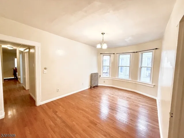 $2,400 | 129 Cherry Street, Elizabeth, NJ 07202