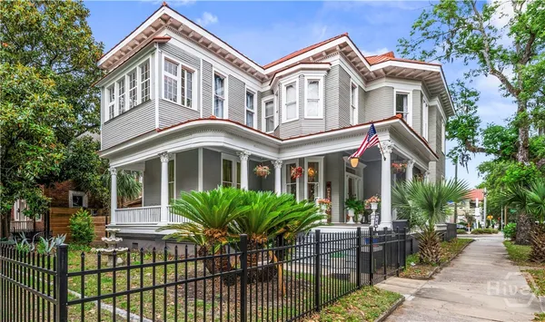 $1,100,000 | 120 West 37th Street, Savannah, GA 31401