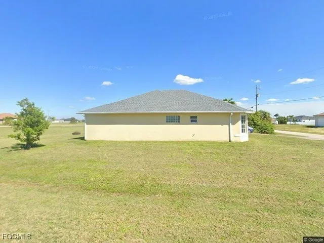 a view of an ocean view