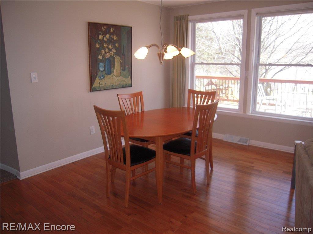 9180 Sashabaw Road Clarkston, MI 48348 - Photo 12 of 25 Dining Area