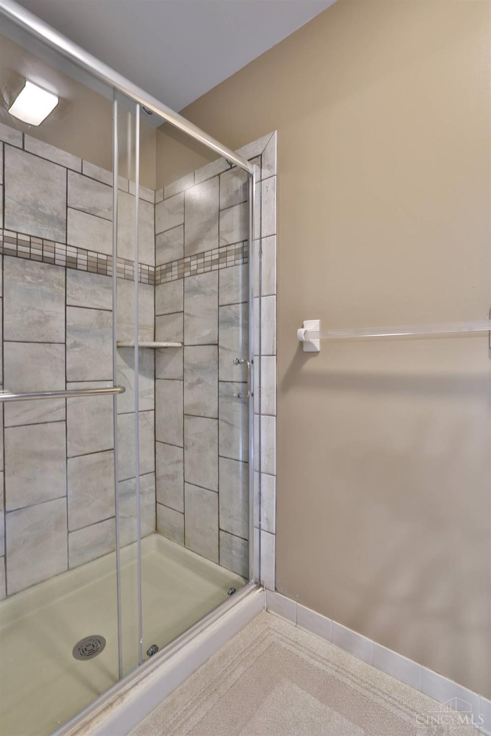 12173 McCauly Road Cincinnati, OH 45241 - Photo 39 of 52