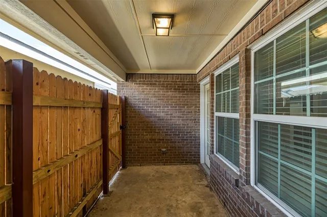 $1,775 | 831 Summercreek Drive, Lewisville, TX 75067