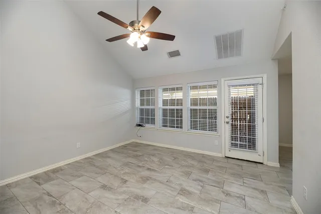 $1,775 | 831 Summercreek Drive, Lewisville, TX 75067