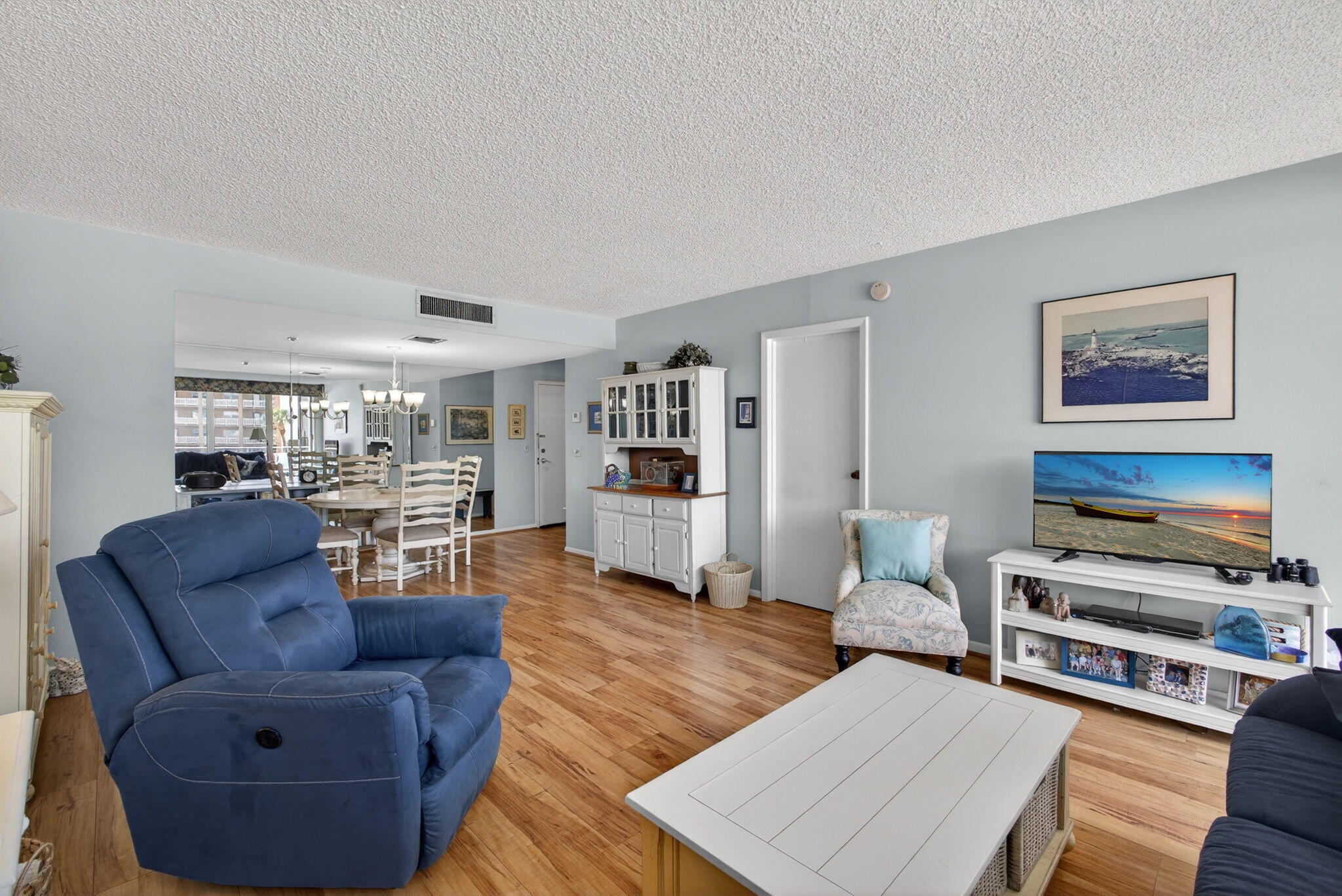 336 Golfview Road, Unit 207 North Palm Beach, FL 33408 - Photo 18 of 52 9-web-or-mls-5D1A0295