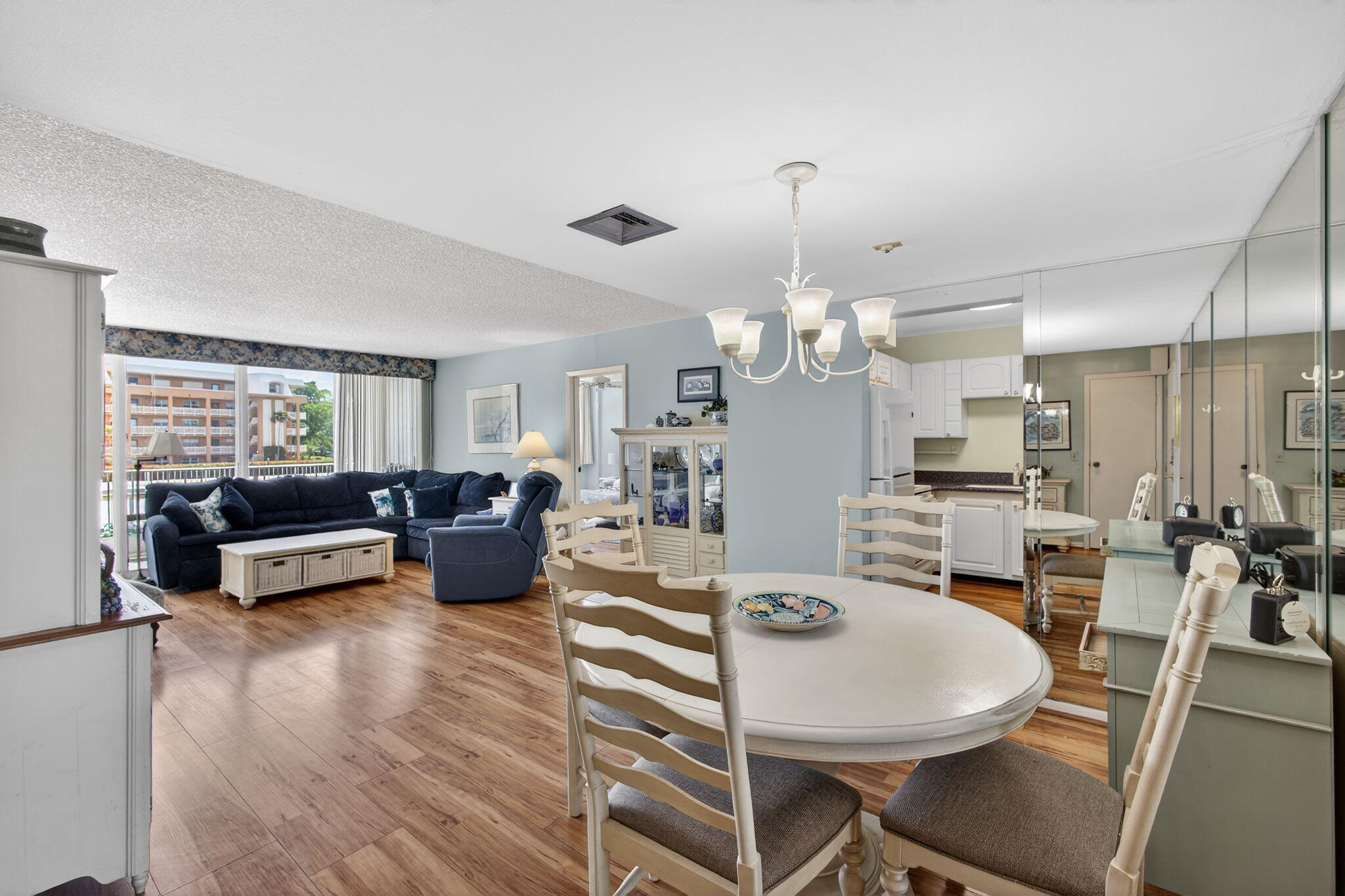 336 Golfview Road, Unit 207 North Palm Beach, FL 33408 - Photo 2 of 52 1-web-or-mls-5D1A0250