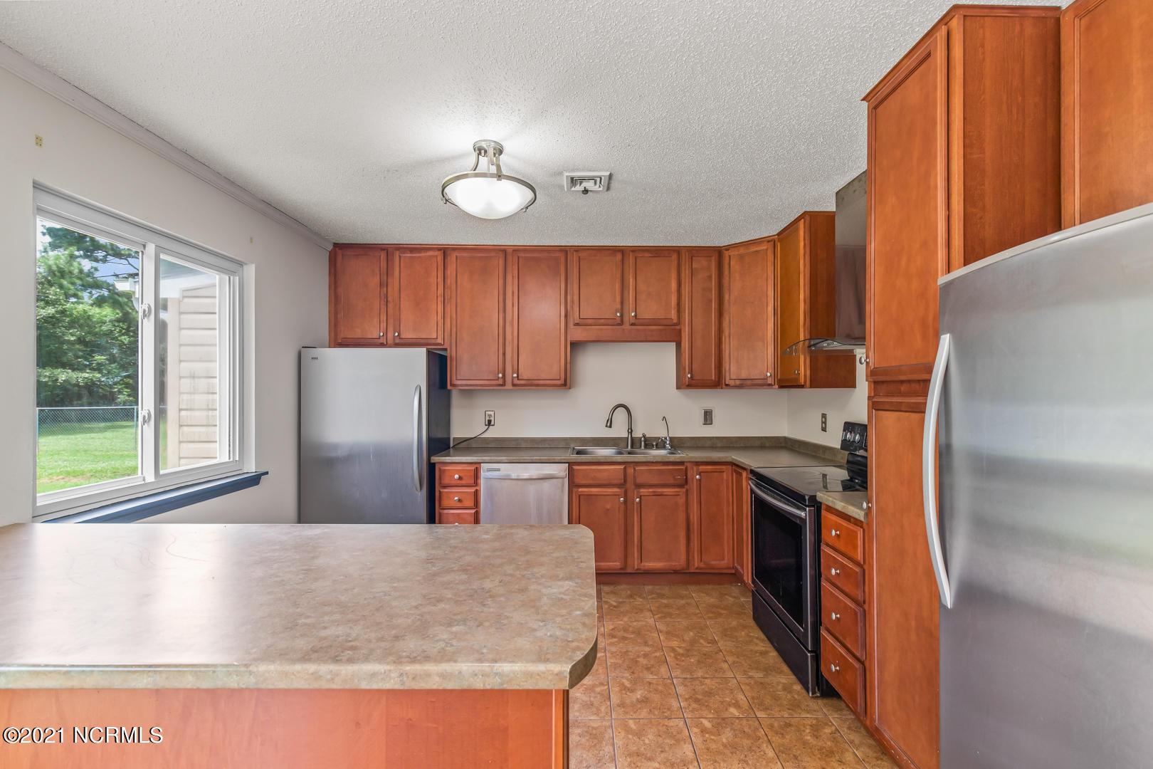 1121 North Bryan Road Jacksonville, NC 28546 - Photo 13 of 38 13