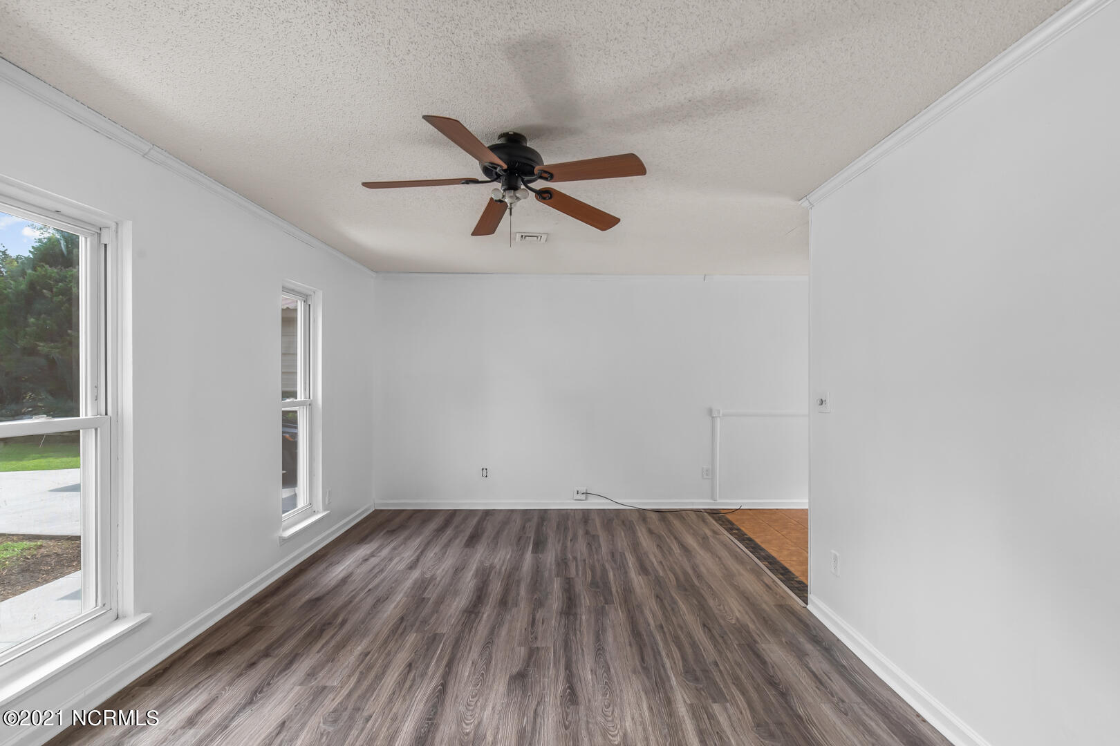 1121 North Bryan Road Jacksonville, NC 28546 - Photo 9 of 38 9