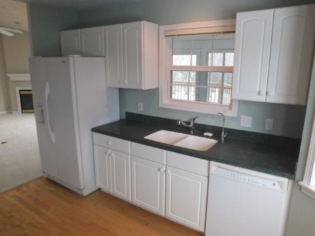 280 Lighthouse Way North Manistee, MI 49660 - Photo 15 of 34 IMG_4708