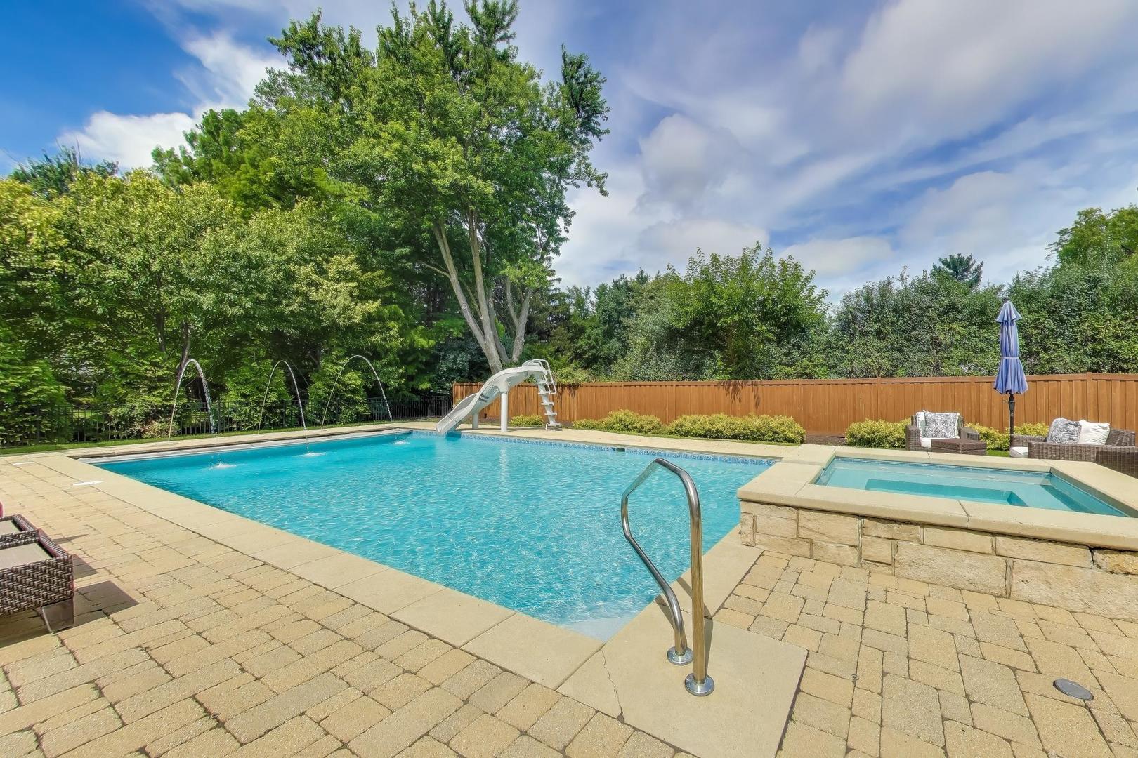 19 Meadowview Road Northfield, IL 60093 - Photo 2 of 65