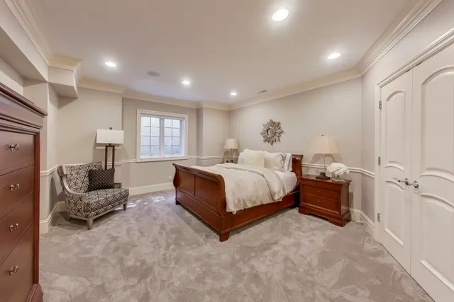 $2,999,000 | 19 Meadowview Road, Northfield, IL 60093