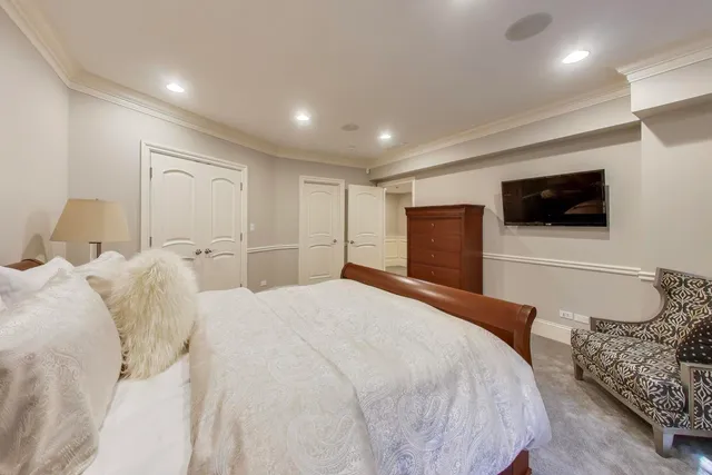 $2,999,000 | 19 Meadowview Road, Northfield, IL 60093