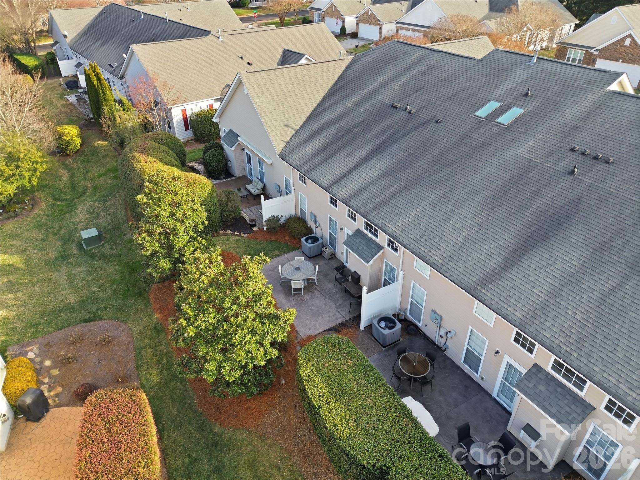 335 Garnet Court Fort Mill, SC 29708 - Photo 44 of 44 a view of a house with a garden