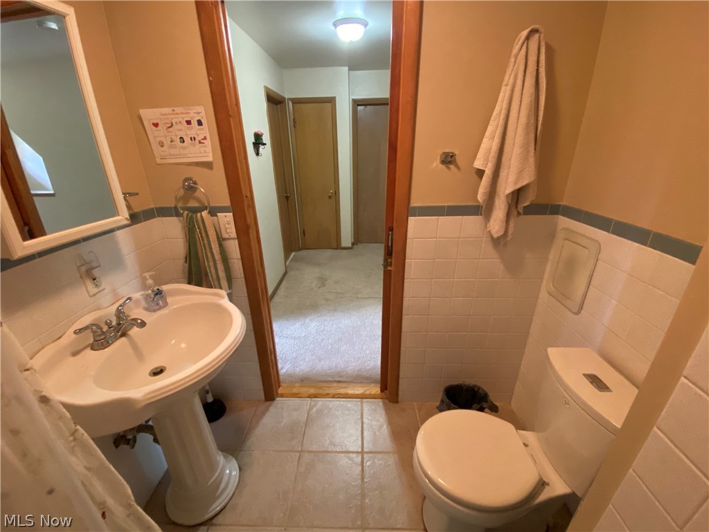 6386 South Canterbury Road Parma, OH 44129 - Photo 20 of 29