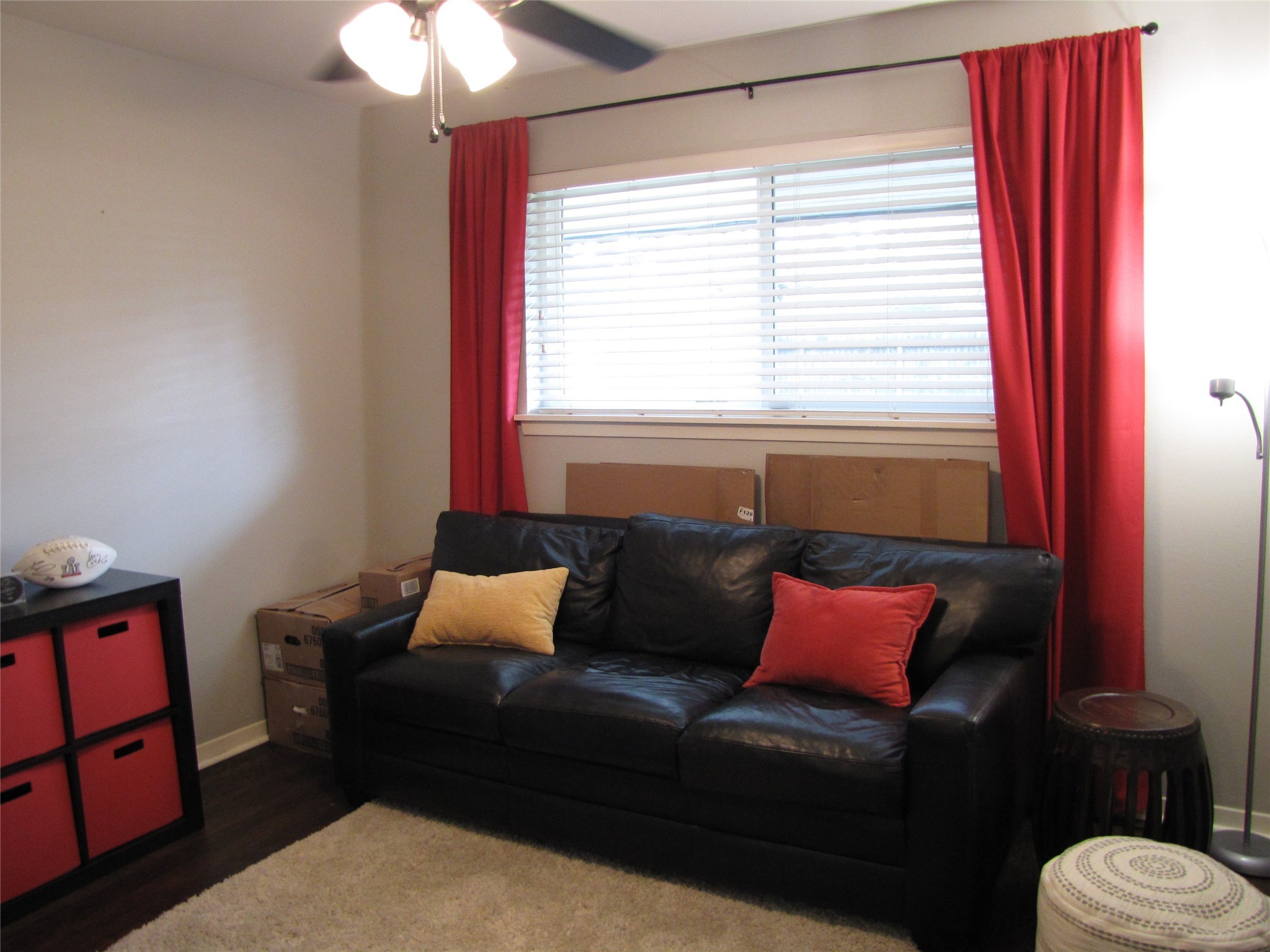 7902 Meadowcroft Drive Houston, TX 77063 - Photo 9 of 20 a living room with furniture and a window