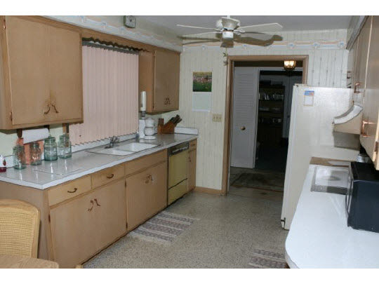 4620 Newcastle Road Rockford, IL 61108 - Photo 5 of 10 Gallery Image 5