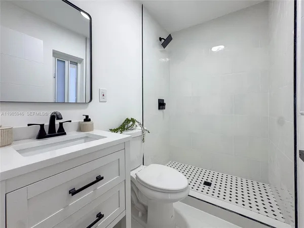 $530,000 | 15545 Arizona Road, Homestead, FL 33033