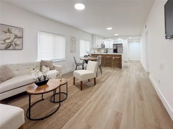 $530,000 | 15545 Arizona Road, Homestead, FL 33033