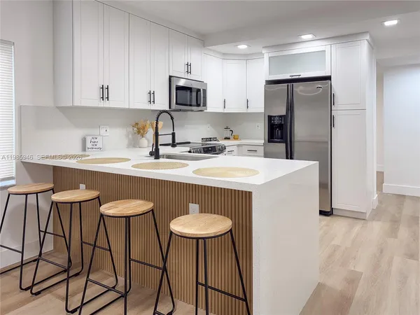 $530,000 | 15545 Arizona Road, Homestead, FL 33033