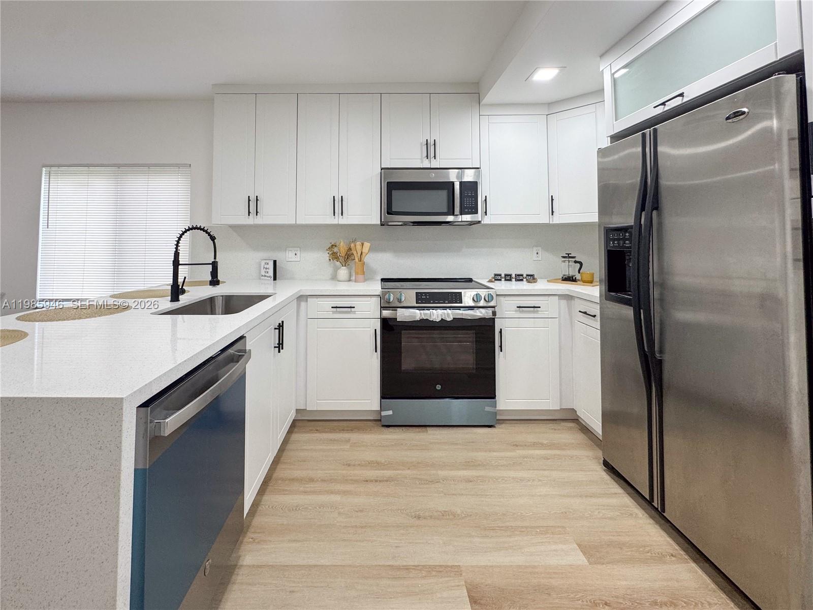 15545 Arizona Road Homestead, FL 33033 - Photo 8 of 23