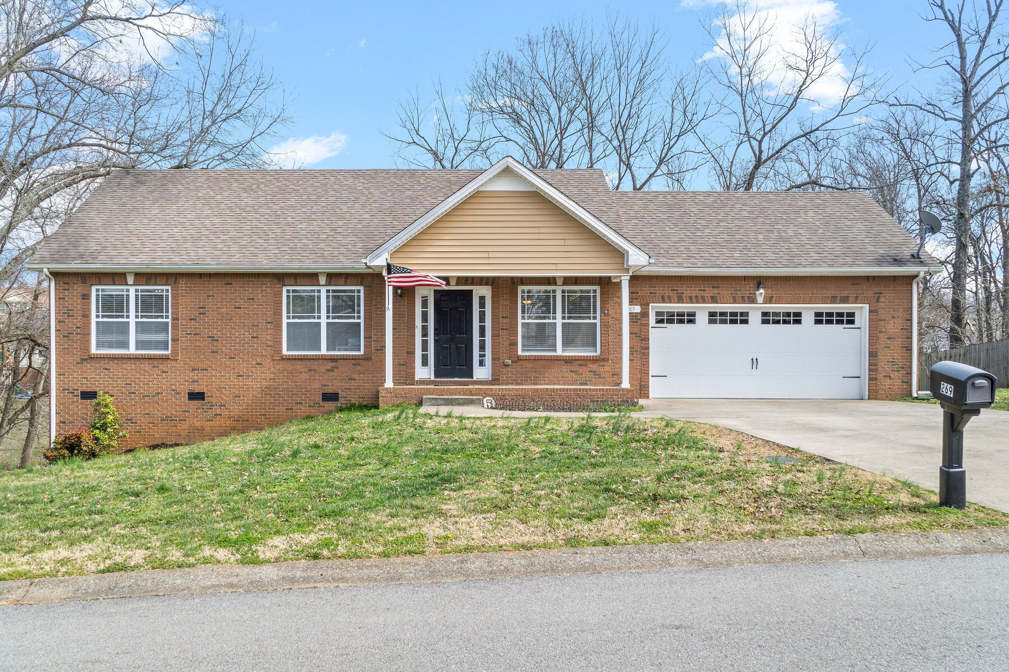 269 Shiloh Road Clarksville, TN 37042 - Photo 3 of 27 Gallery Image 3