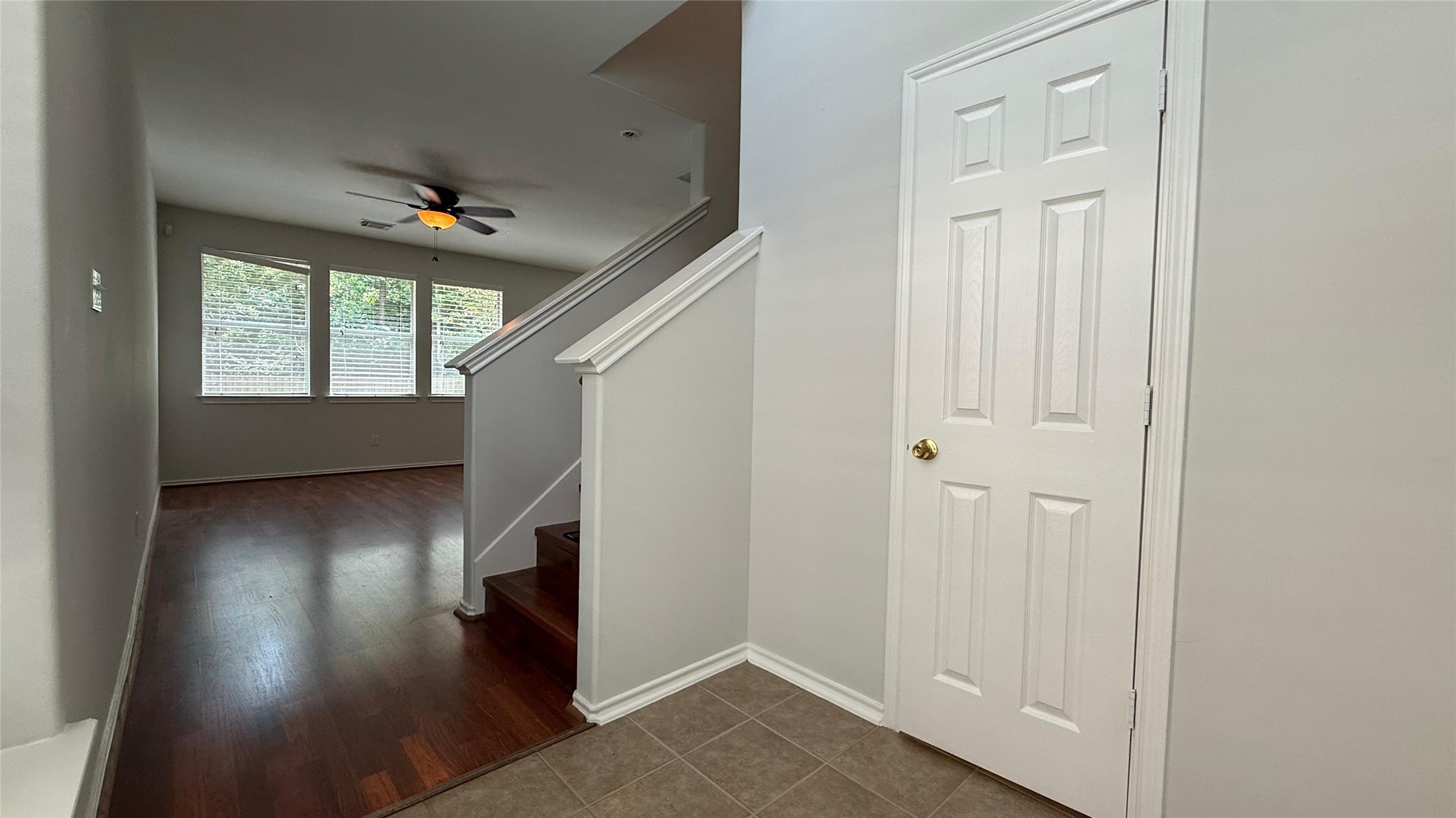 35 Ledgestone Place Spring, TX 77382 - Photo 3 of 31