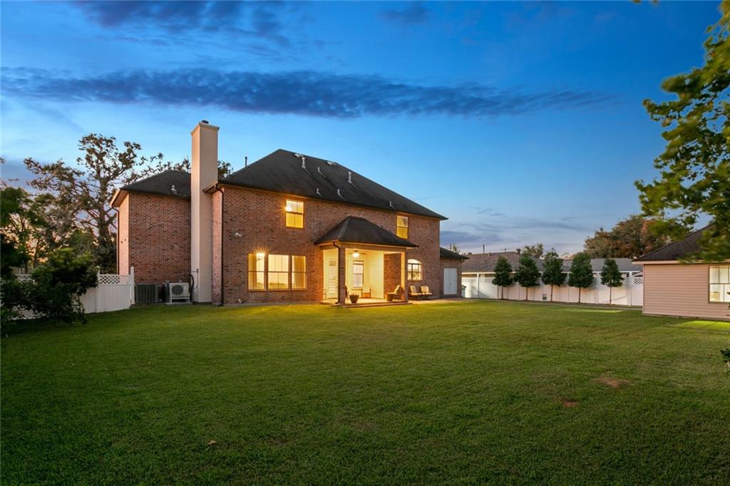 137 Stewart Avenue River Ridge, LA 70123 - Photo 6 of 40 Gallery Image 6