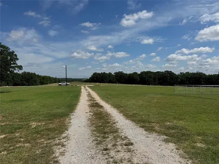 $699,000 | 125 Rolling Bnd Road, Alvord, TX 76225