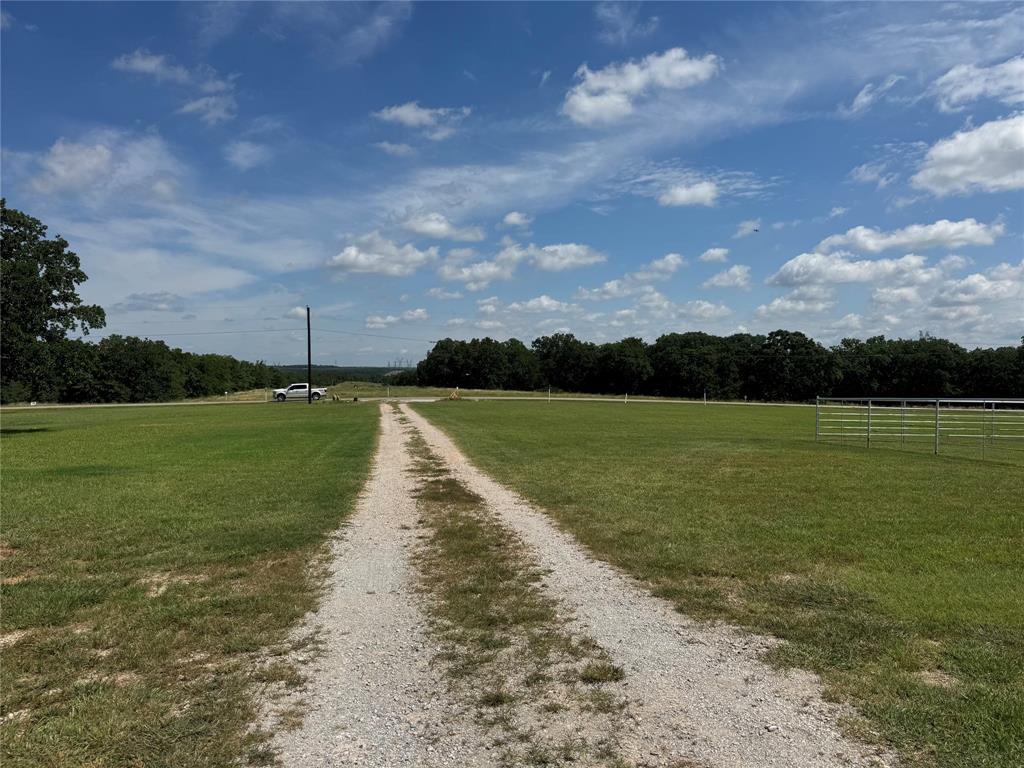 125 Rolling Bnd Road Alvord, TX 76225 - Photo 22 of 34