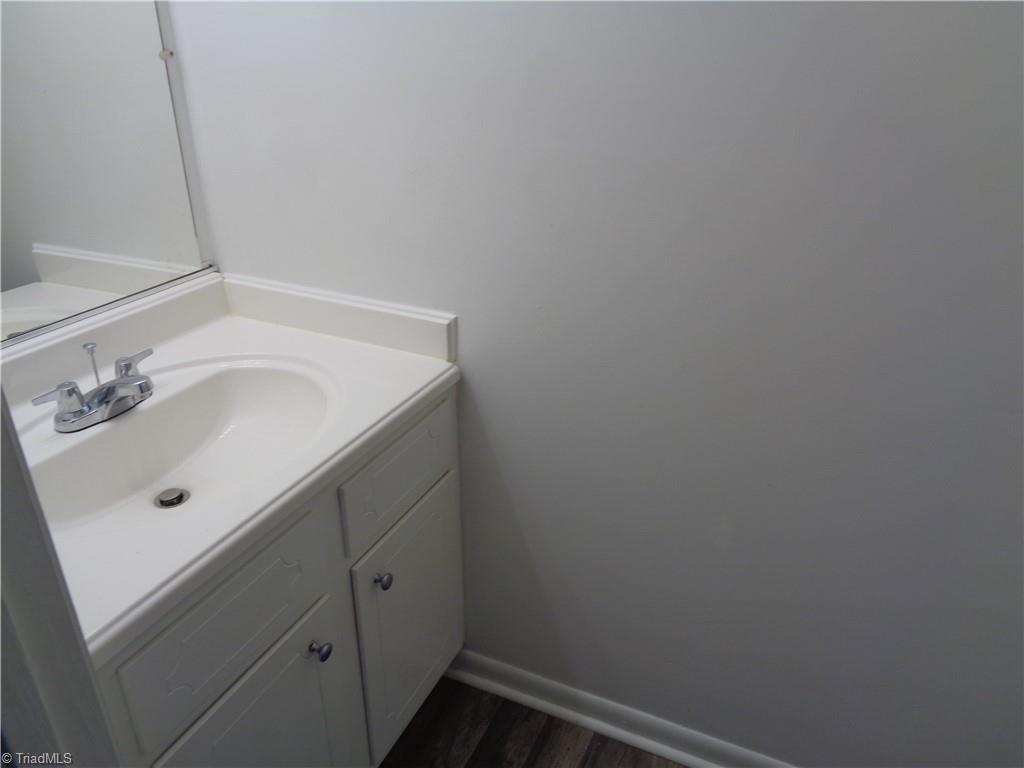 2634 Tantelon Place Winston-Salem, NC 27127 - Photo 7 of 19