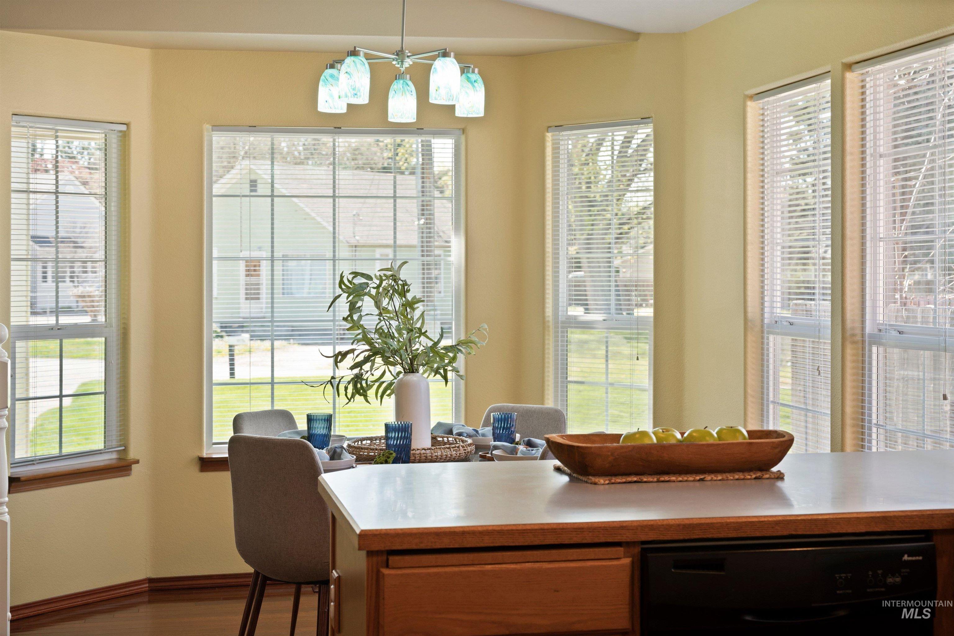 2230 South Sumac Street Boise, ID 83706 - Photo 5 of 50