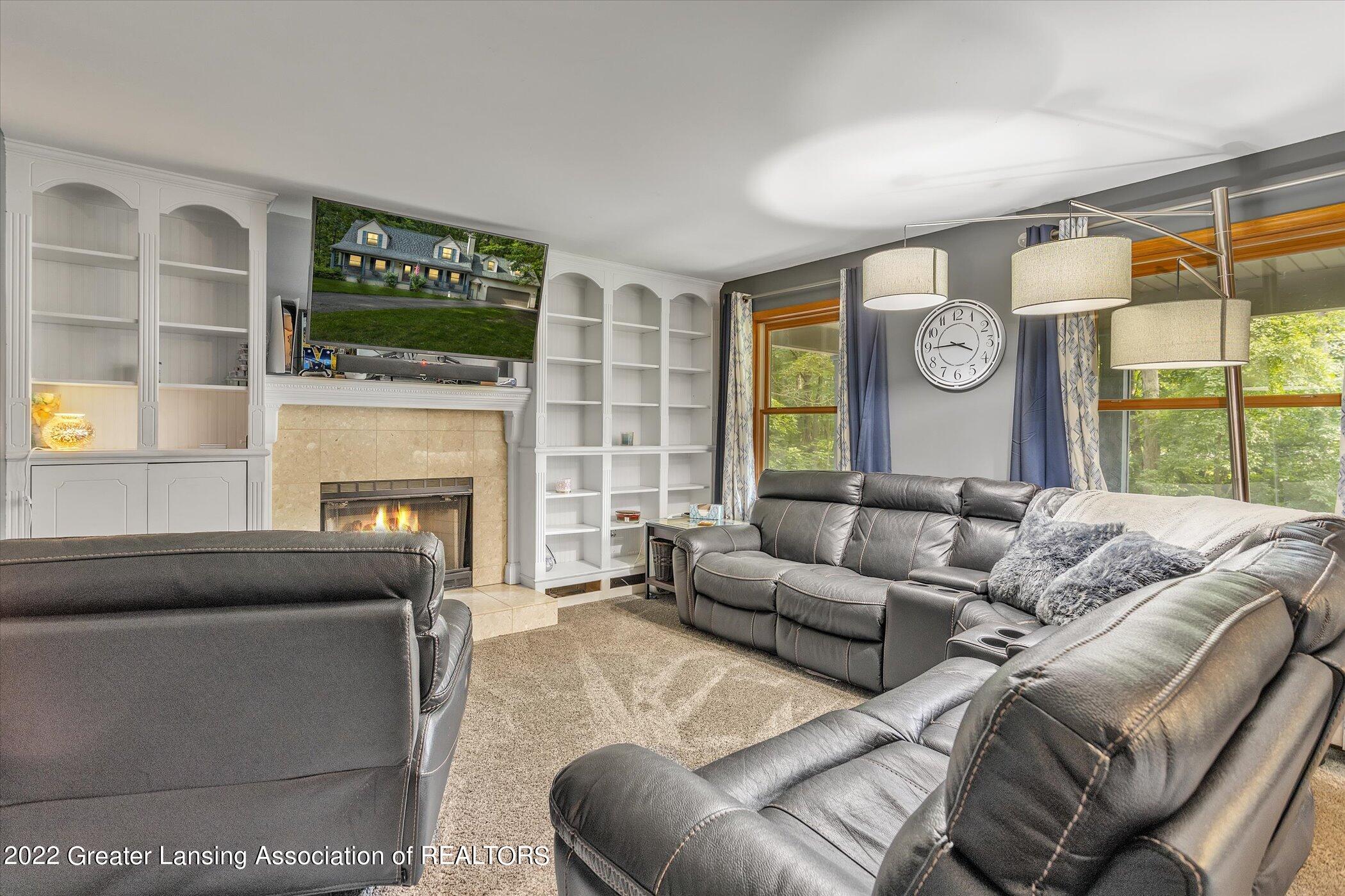 7060 McKay Road Jackson, MI 49201 - Photo 13 of 40 13-7060-McKay-Rd-WindowStill-Real-Estate