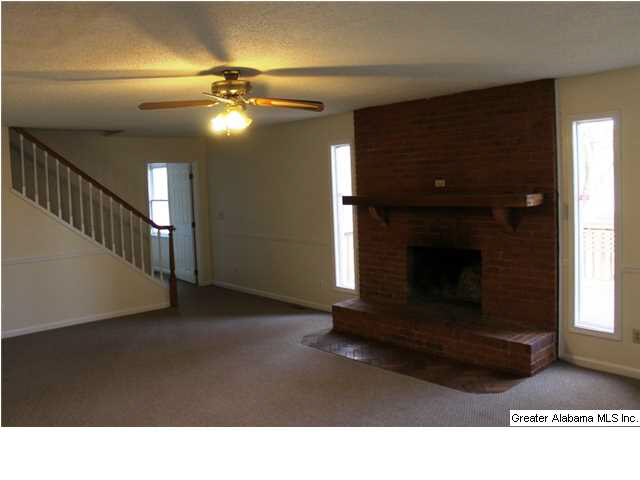 1201 Kirby Road Oxford, AL 36203 - Photo 7 of 32