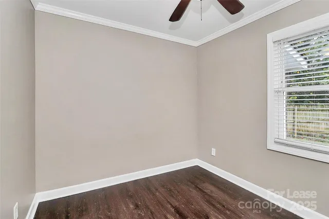 $1,480 | 2213 Kennesaw Drive, Charlotte, NC 28216