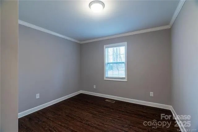 $1,480 | 2213 Kennesaw Drive, Charlotte, NC 28216