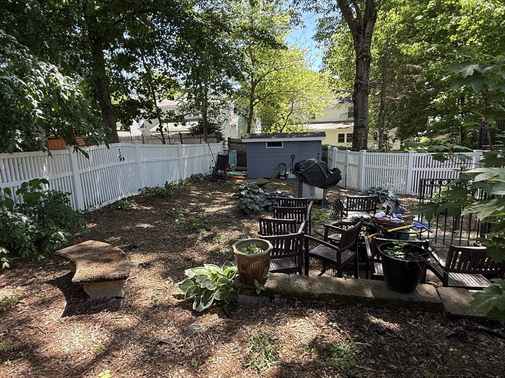 36 Risley Road, Unit 36 Brookline, MA 02467 - Photo 20 of 21