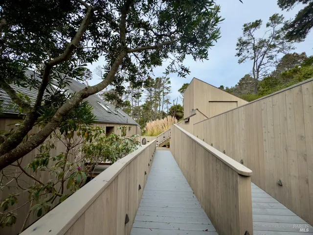 $2,975,000 | 33755 Yardarm Drive, The Sea Ranch, CA 95497