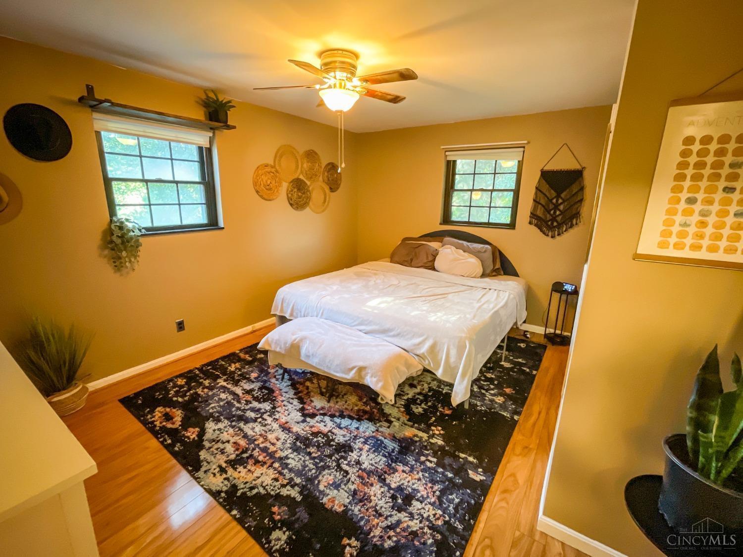3879 Boomer Road Cincinnati, OH 45247 - Photo 8 of 27