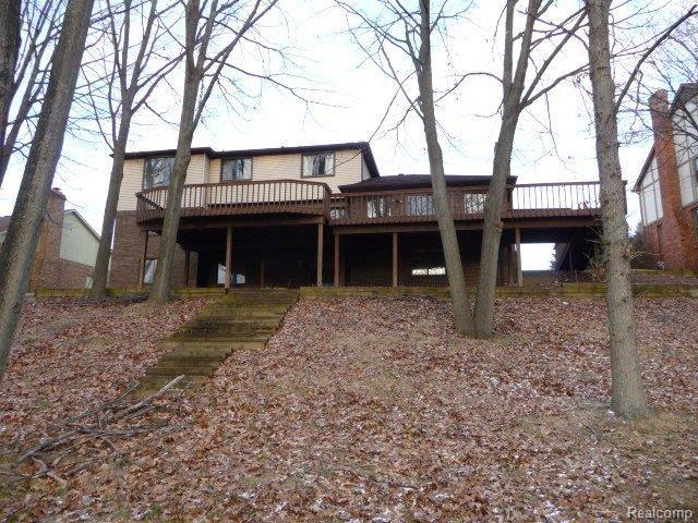 3242 Quail Ridge Circle Rochester, MI 48309 - Photo 25 of 25 Rear View 2