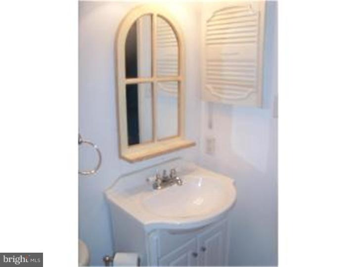 2008 Fort Bevon Road Harleysville, PA 19438 - Photo 9 of 17 Master Bathroom