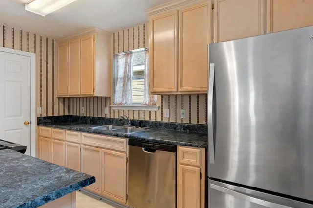 $1,825 | 2961 Viking Way, Tallahassee, FL 32308