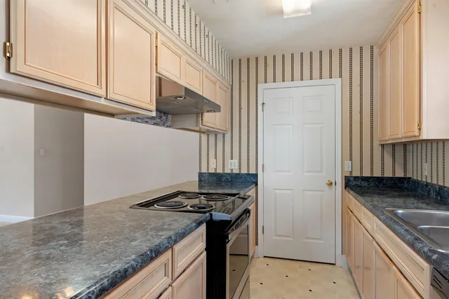 $1,825 | 2961 Viking Way, Tallahassee, FL 32308