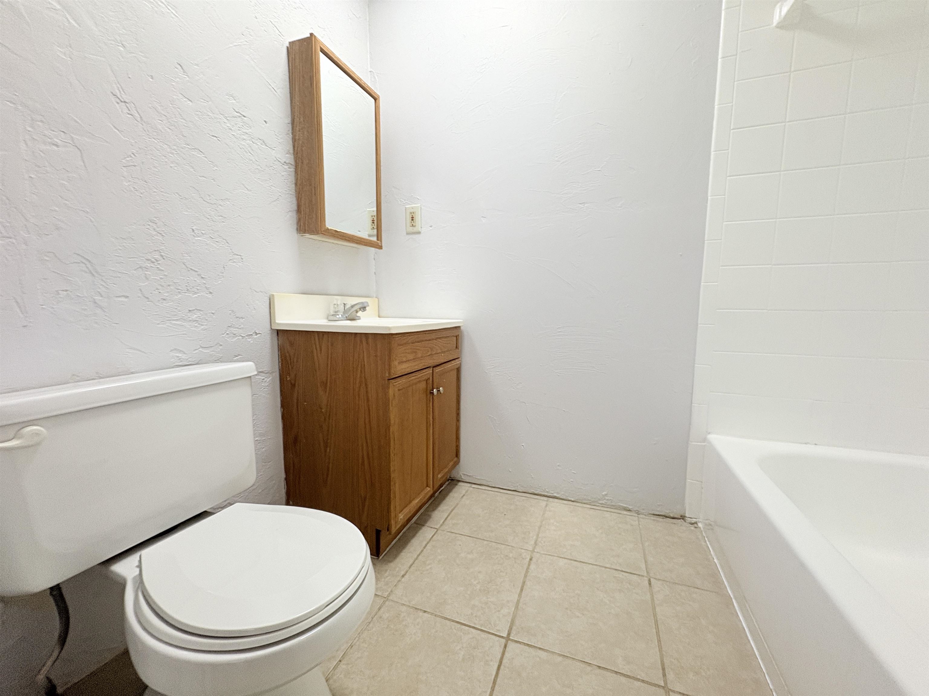 1007 Sutor Road, Unit B Tallahassee, FL 32311 - Photo 12 of 17
