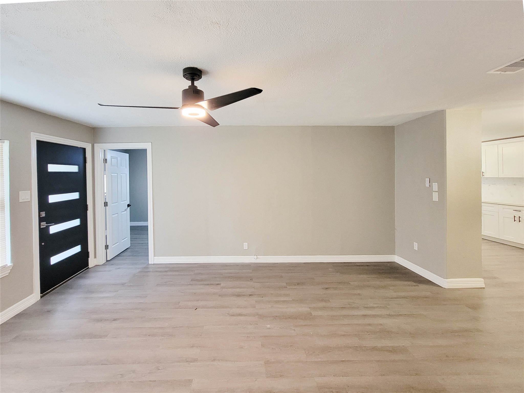 3911 Alice Street, Unit A Houston, TX 77021 - Photo 12 of 25 Gallery Image 12