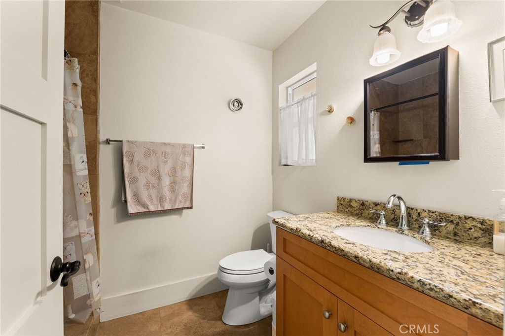 11821 Raspberry Lane Oak Glen, CA 92399 - Photo 17 of 49