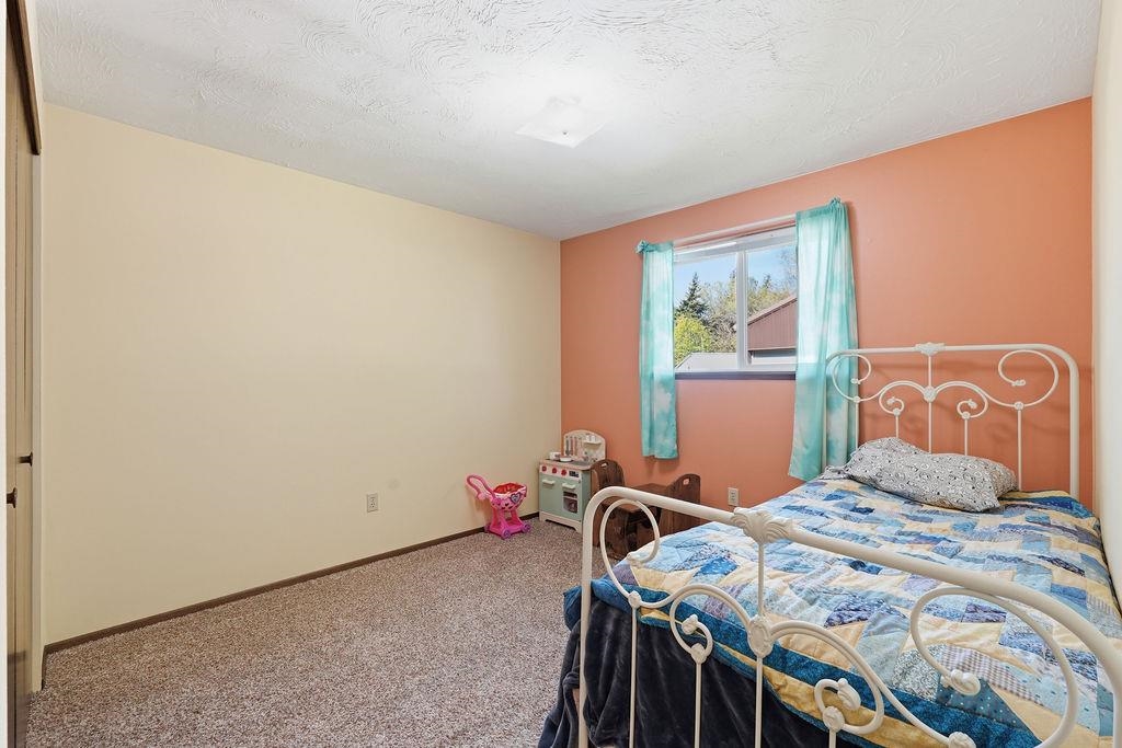 7621 North Dakota Street Spokane, WA 99208 - Photo 14 of 38