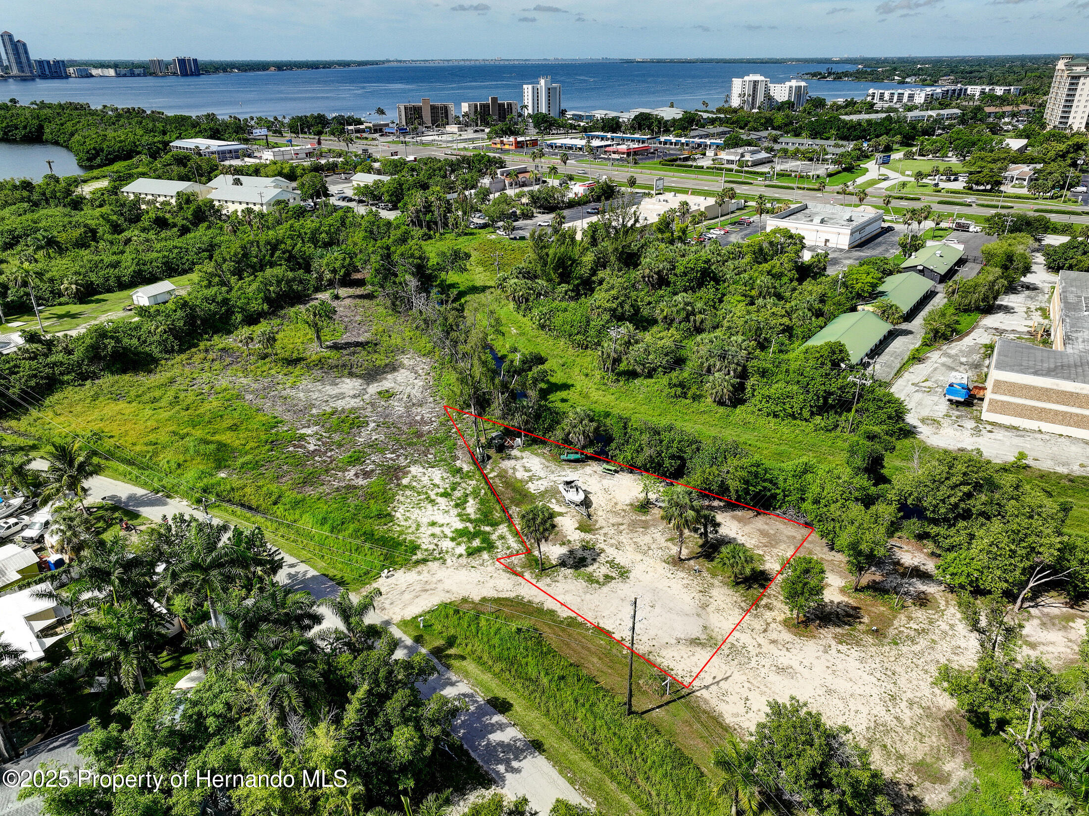 1107 River Road North Fort Myers, FL 33903 - Photo 2 of 10
