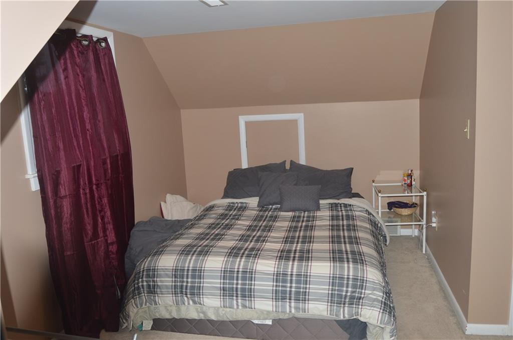 1220 Ridgeway Avenue Aliquippa, PA 15001 - Photo 14 of 19 Gallery Image 14