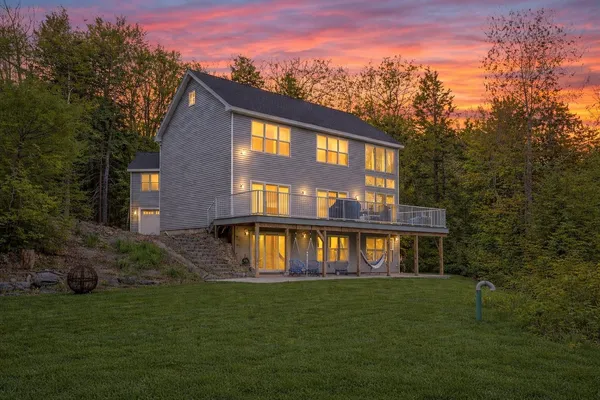 $1,750,000 | 11 Weeping Birches Lane, Thornton, NH 03285