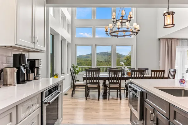 $1,750,000 | 11 Weeping Birches Lane, Thornton, NH 03285
